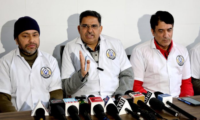 Doctors of Central Veterinary Hospital during a press conference in Srinagar on Monday. -Excelsior/Shakeel