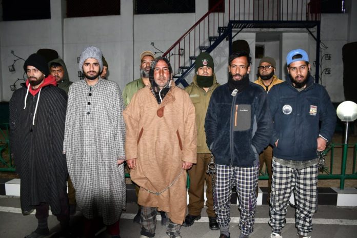 Five Drug Peddlers Booked Under PIT NDPS Act In J&K's Srinagar Five Drug Peddlers Booked Under PIT NDPS Act In J&K's Srinagar