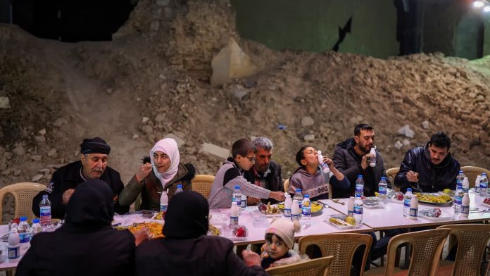 Syrians begin fasting during first Ramazan  without Assad family rule in decades