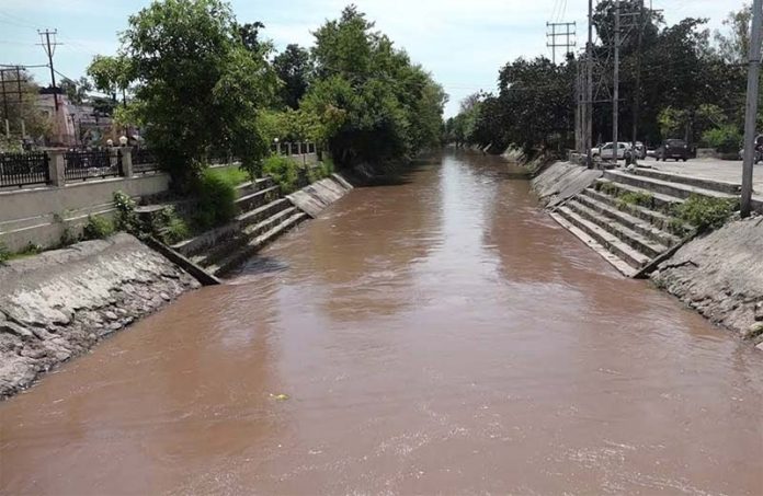 Water being released in irrigation canals on April 2