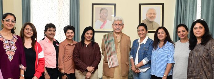 A delegation of Women Contingent during meeting with LG.