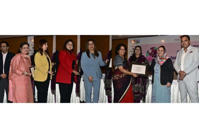 Minister for Social Welfare, Sakeena Itoo awarding women achievers of ASSOCHAM on Saturday. Minister for Social Welfare, Sakeena Itoo awarding women achievers of ASSOCHAM on Saturday.