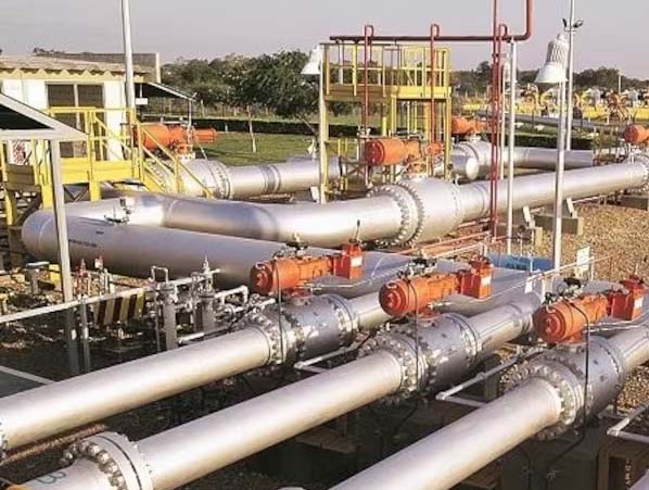 Regulator proposes tweak in pipeline tariffs; CNG and piped gas to be charged lowest rate Regulator proposes tweak in pipeline tariffs; CNG and piped gas to be charged lowest rate