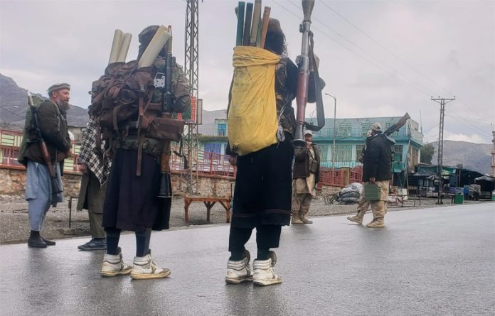 Rights group says Pakistan steps up pressure on Afghans to return home where they risk persecution Rights group says Pakistan steps up pressure on Afghans to return home where they risk persecution