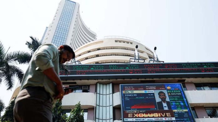 Stock markets rally amid sharp gains in global shares; Sensex snaps 5-day losing run Stock markets rally amid sharp gains in global shares; Sensex snaps 5-day losing run