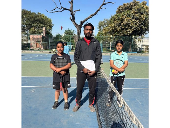 Girls posing before the final match at Jammu.