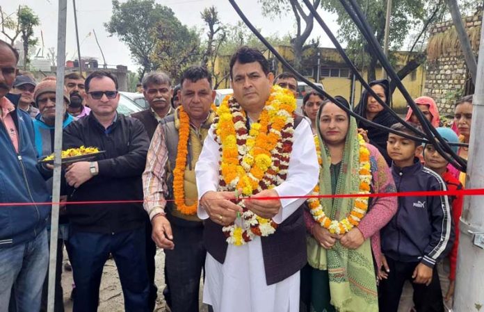 DDC member Suresh Sharma, inaugurating a 63 KVA transformer in Beyal Mohalla, Akhnoor.