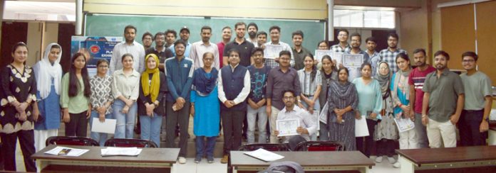 Dignitaries and students during Plasma Exhibition at IIT Jammu.