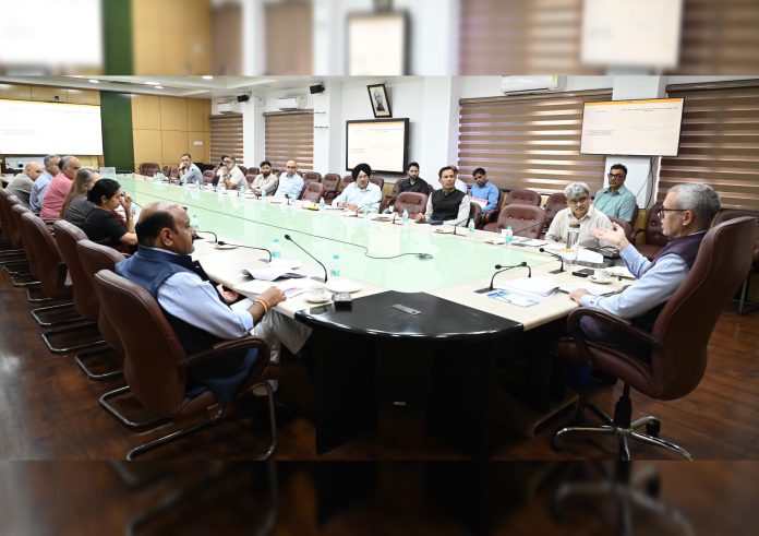 CM Omar Abdullah reviews progress of EoDB for compliance reduction-19-1