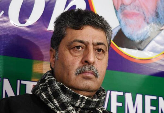 Let Kashmiris Live Like Human Beings, Punish Fringe Elements: Former Separatist Leader Let Kashmiris Live Like Human Beings, Punish Fringe Elements: Former Separatist Leader
