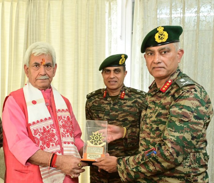 GoC Meets LG In Jammu, Discuses Security Situation In J&K GoC Meets LG In Jammu, Discuses Security Situation In J&K