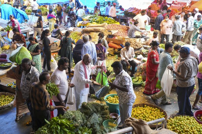 Wholesale Inflation Eases To 6-Month Low Of 2.05% In Mar On Cheaper Food Items