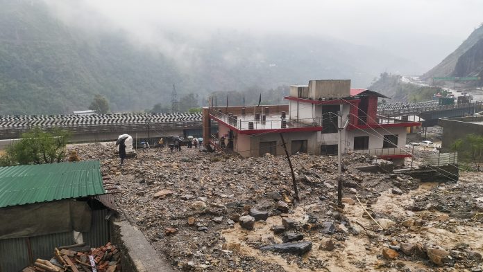 Three Dead, Property Damaged, NH Blocked In Cloudburst, Landslide Hit J&K's Ramban Three Dead, Property Damaged, NH Blocked In Cloudburst, Landslide Hit J&K's Ramban