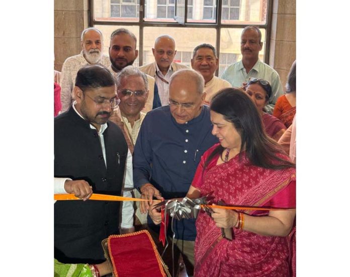 Minister Satish Sharma inaugurating photo exhibition at New Delhi on Wednesday. Minister Satish Sharma inaugurating photo exhibition at New Delhi on Wednesday.