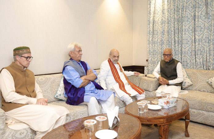 Amit Shah Meets Family Of Kirti Chakra Awardee DSP Humayun Bhat