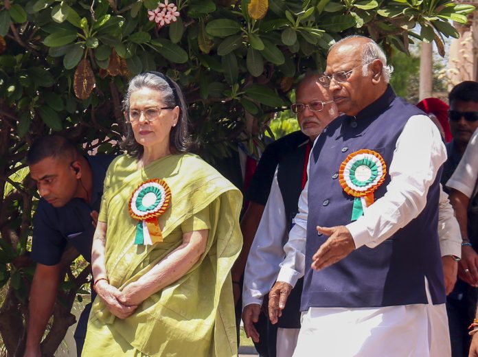 Cong Top Brass Discuss Future Roadmap, Poll Preparedness