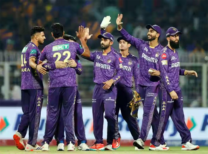KKR players celebrating victory over SRH.