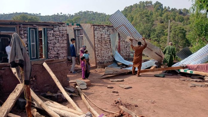 A house damaged due to windstorm in Kalakote area of Rajouri on Saturday. — Excelsior/Imran