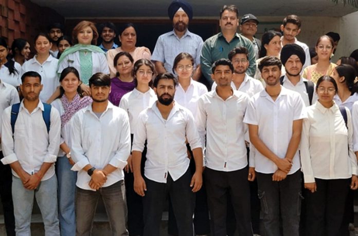 Principal alongwith students on the beginning of NSS camp.