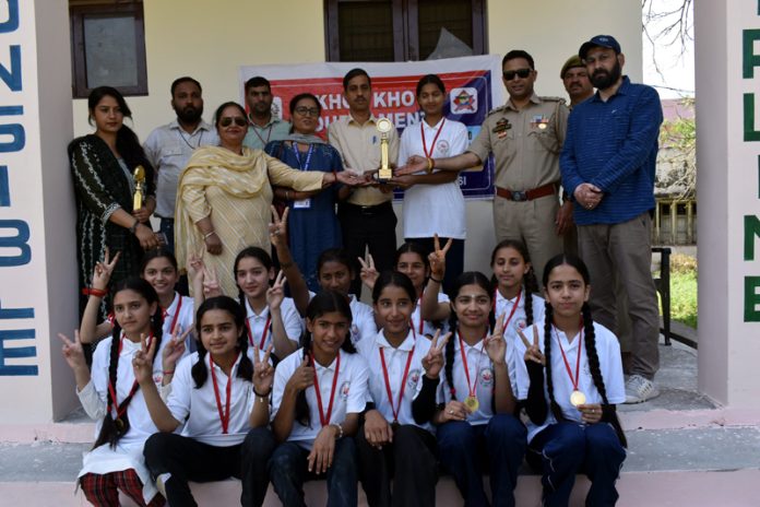 Winning team posing along with dignitaries in Reasi. Winning team posing along with dignitaries in Reasi.