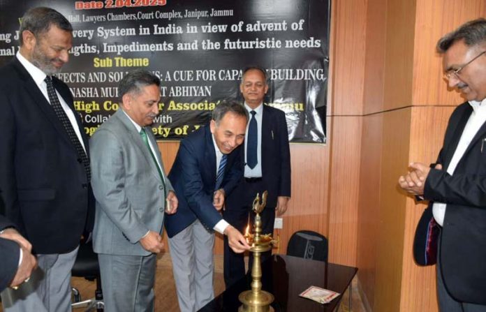 Chief Justice inaugurating a seminar on drug menace at Jammu on Wednesday.