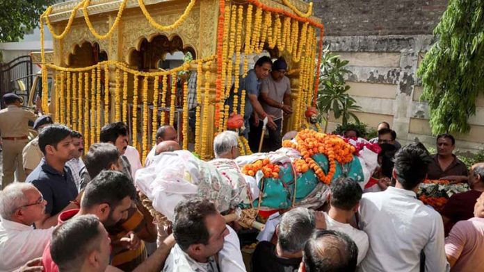 Body of Neeraj Udhwani being taken to the crematorium in Jaipur on Thursday. Body of Neeraj Udhwani being taken to the crematorium in Jaipur on Thursday.