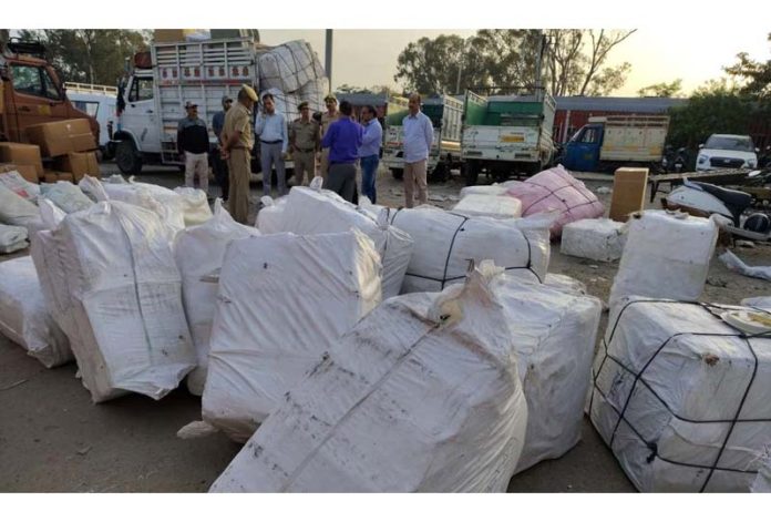 Huge quantity of plastic seized at Jammu Railway Station by JKPCC on Wednesday. Huge quantity of plastic seized at Jammu Railway Station by JKPCC on Wednesday.