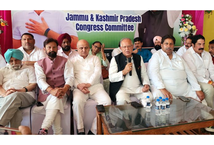 Senior Cong leaders led by PCC chief T.H. Karra during meeting in Jammu. — Excelsior/Rakesh Senior Cong leaders led by PCC chief T.H. Karra during meeting in Jammu. — Excelsior/Rakesh