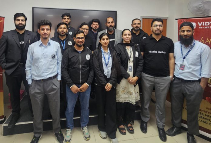 Ankit Gupta, CEO Offline, PhysicsWallah along with others posing on inauguration of its new centre in Srinagar on Monday. Ankit Gupta, CEO Offline, PhysicsWallah along with others posing on inauguration of its new centre in Srinagar on Monday.