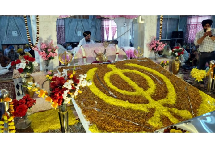 Devotees during celebration of Khalsa Sajna Divas. Devotees during celebration of Khalsa Sajna Divas.