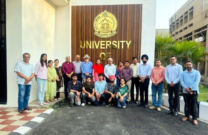 VC JU Prof Umesh Rai posing with faculty members and students during the launch of mobile app ‘Shodh Sahayak’.