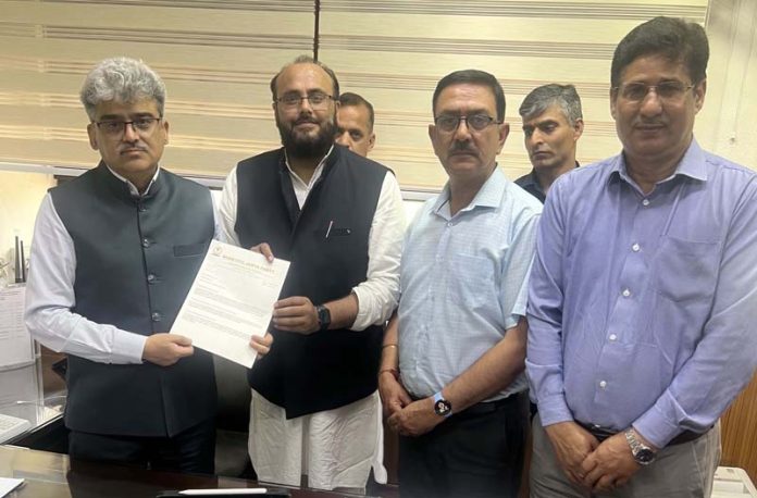 BJP KDD delegation submitting a memorandum to Chief Secretary, Atal Dulloo at Civil Secretariat, Jammu on Wednesday.