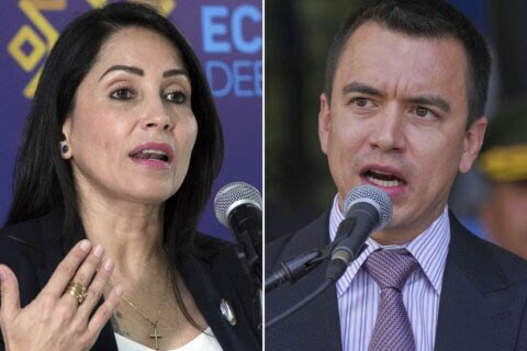 Islamabad urges Tehran's cooperation over killing of 8 Pakistani nationals in Iran Islamabad urges Tehran's cooperation over killing of 8 Pakistani nationals in Iran