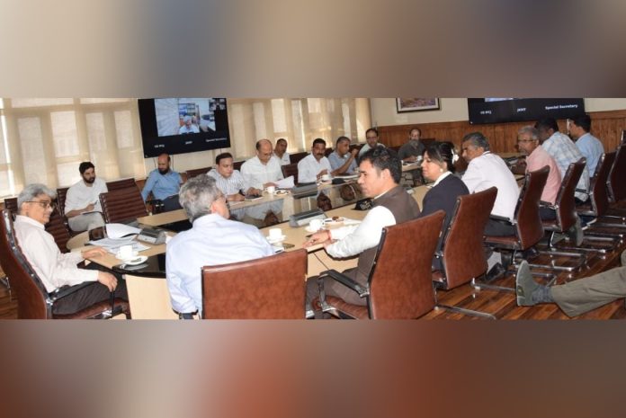 CS seeks IWAI support in developing the requisite infrastructure-23