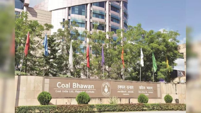 Coal India signs MoU with UPRVUNL to set up solar power plant in UP Coal India signs MoU with UPRVUNL to set up solar power plant in UP