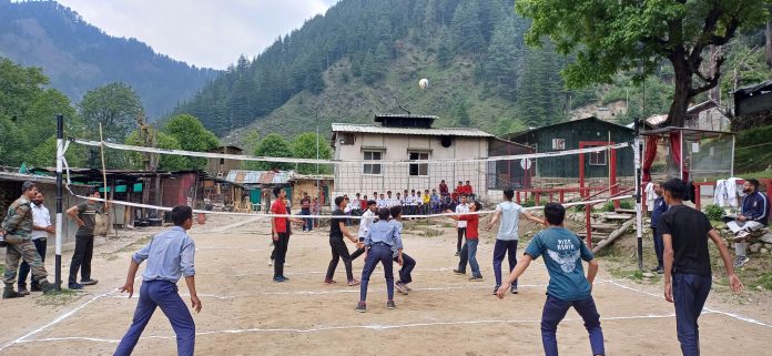 Inter-School Zonal Level U14/U17 tournaments begin across Bhagwah, Thathri and Bhatyas Zones Inter-School Zonal Level U14/U17 tournaments begin across Bhagwah, Thathri and Bhatyas Zones
