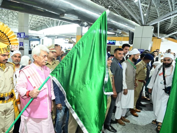 LG Sinha Flags Off J&K’s 1st Batch Of Hajj Pilgrims From Srinagar International Airport LG Sinha Flags Off J&K’s 1st Batch Of Hajj Pilgrims From Srinagar International Airport