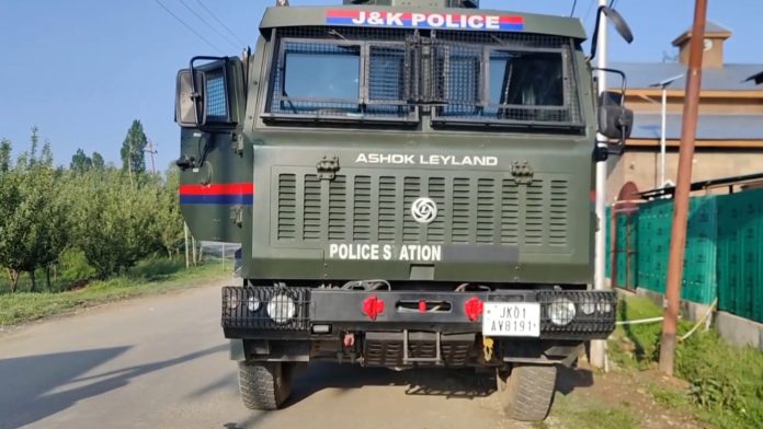 SIA Kashmir Raids 20 Locations For Terror Conspiracy Links, OGWs Under Watch SIA Kashmir Raids 20 Locations For Terror Conspiracy Links, OGWs Under Watch