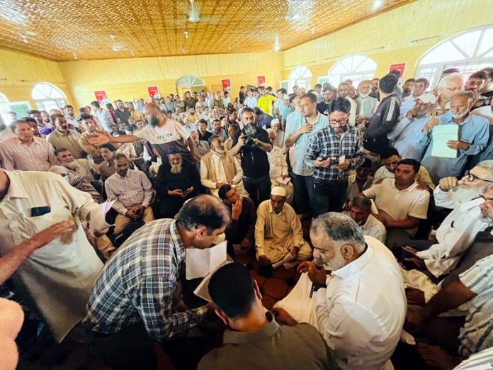 A huge rush of locals at a public darbar conducted by MLA Hazratbal Salman Ali Sagar at Ellahi Bagh. A huge rush of locals at a public darbar conducted by MLA Hazratbal Salman Ali Sagar at Ellahi Bagh.