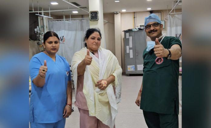 Endoscopic (Stitchless) Spine Surgery