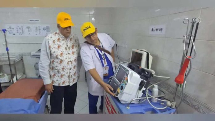 Indian envoy in Saudi inspects  Haj facilities for pilgrims