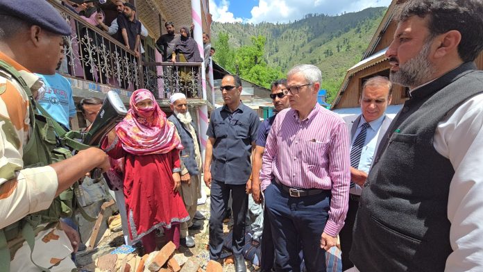 CM Omar Visits Tangdhar To Assess Situation; Assures Help & Construction Of Additional Bunkers CM Omar Visits Tangdhar To Assess Situation; Assures Help & Construction Of Additional Bunkers