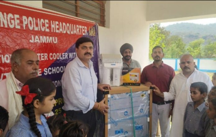 DySP Crime RPHQ Jammu, Arvind Sambyal donating water cooler to school. DySP Crime RPHQ Jammu, Arvind Sambyal donating water cooler to school.