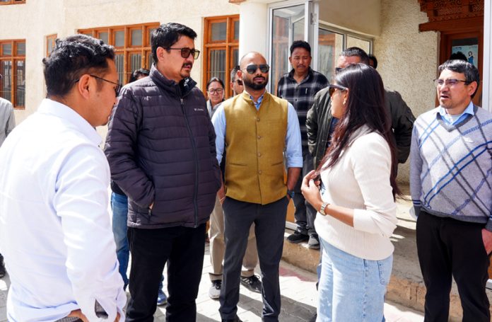 CEC, LAHDC Leh, Tashi Gyalson inspecting LREDA Office Complex on Sunday.