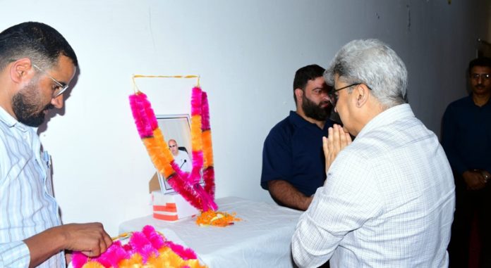 CS paying tribute to Dr R K Thapa at Rajouri on Tuesday.