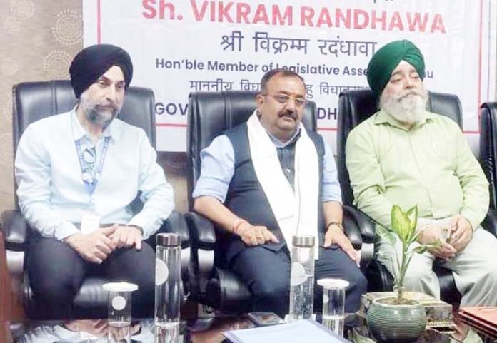 MLA Bahu Vikram Randhawa along with CMO Jammu Dr Harbaksh Singh and others during RKS meeting at Government Hospital, Gandhi Nagar, Jammu. MLA Bahu Vikram Randhawa along with CMO Jammu Dr Harbaksh Singh and others during RKS meeting at Government Hospital, Gandhi Nagar, Jammu.