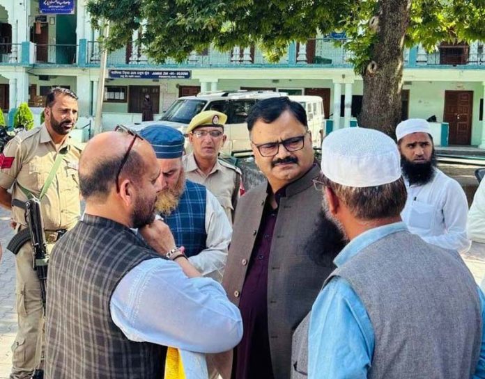 Jal Shakti Minister during visit to Jamia Zia Ul Uloom Poonch on Monday.
