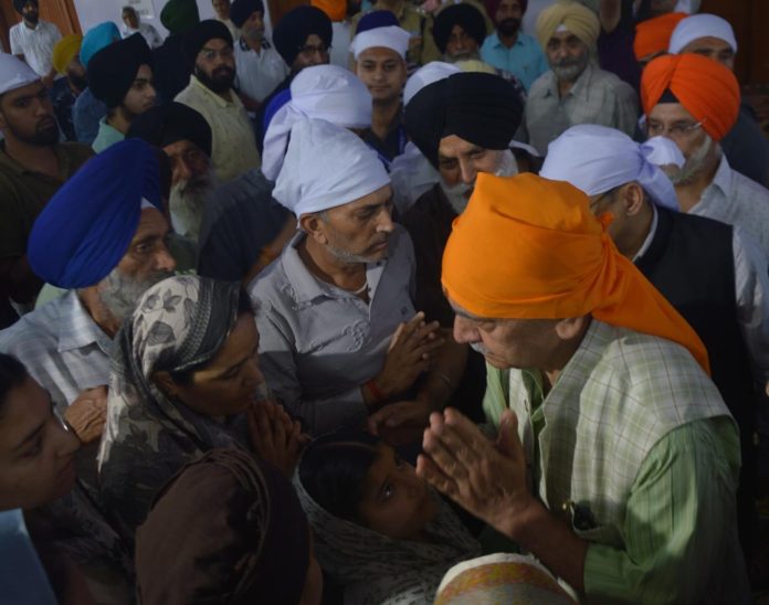 LG Sinha Visits Poonch Shelling Victims, Promises Jobs, Bunkers, And Rehabilitation Support