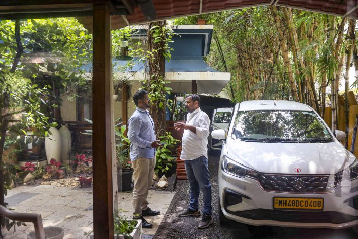 Mithi river desilting: Actor Dino Morea appears before ED