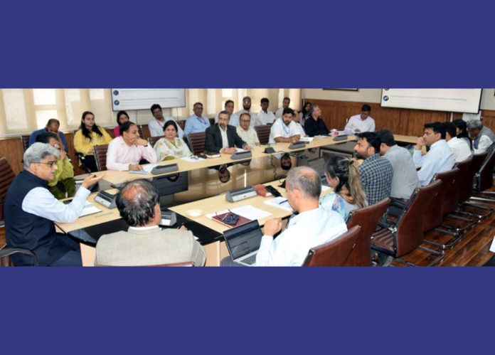 CS Atal Dulloo chairing a meeting.